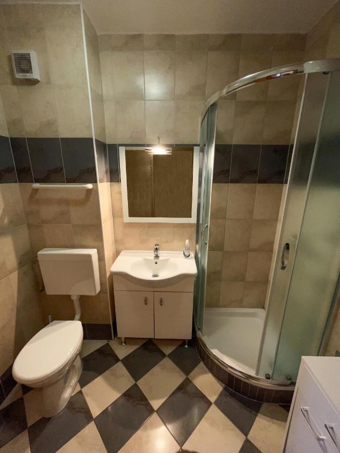 Apartment Boss Novalja Eksteriør billede
